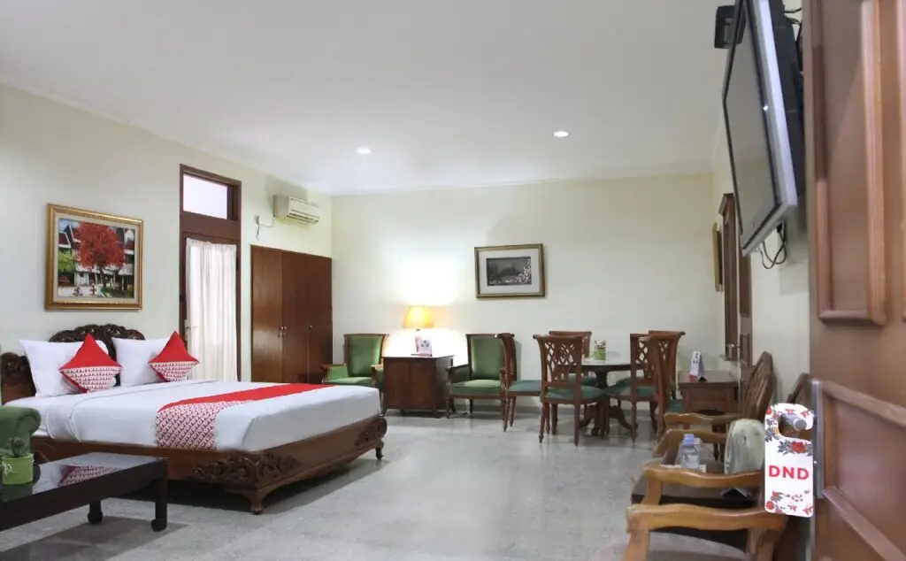 Джакарта: OYO 154 Griya Patria Guest House