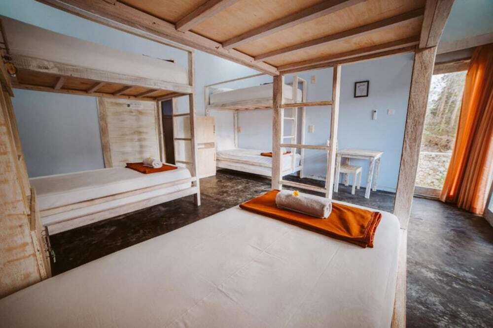 Лембонган-Айленд: Lemon Hostel
