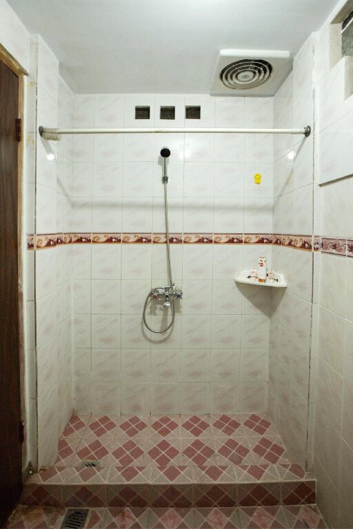 Джакарта: OYO 146 Menteng Residence Near Kementerian Perencanaan Pembangunan Nasional/Badan Perencanaan Pembangunan Nasional (Kementerian PPN/Bappenas)