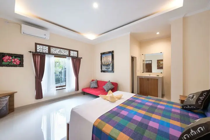Сукавати: Liam Private Villa