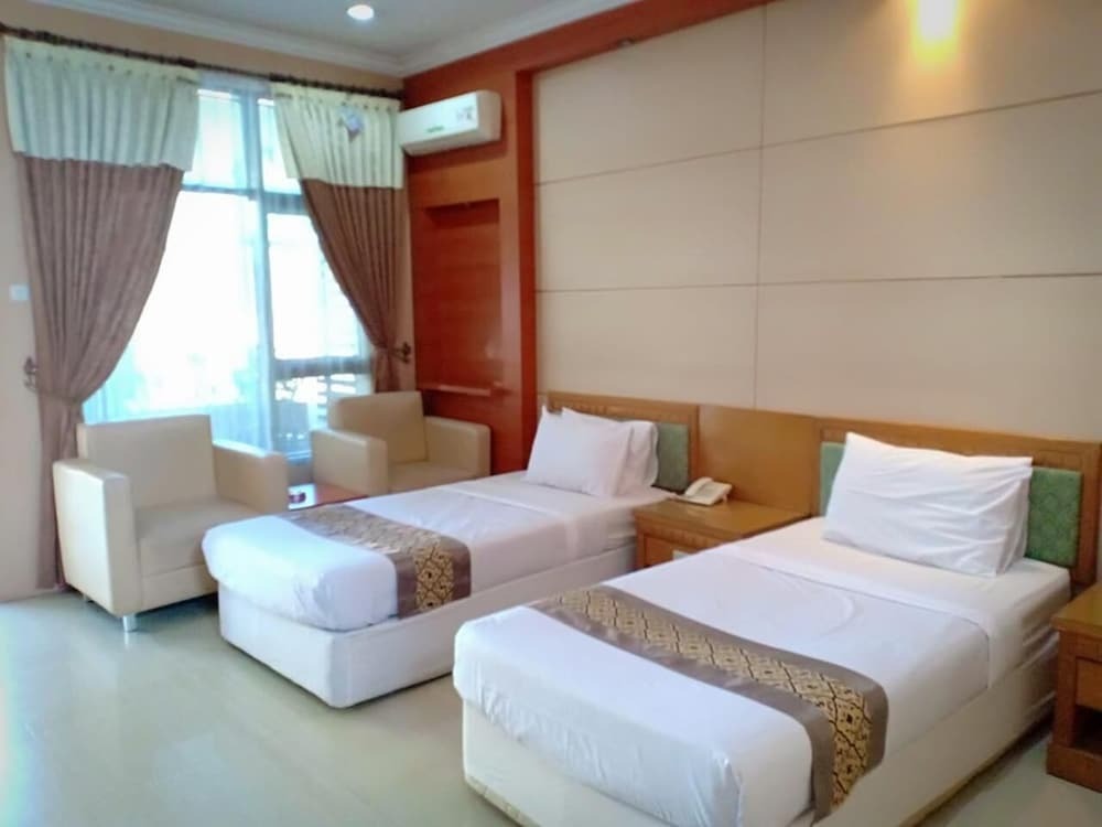 Батанг: Hotel Sendang Sari