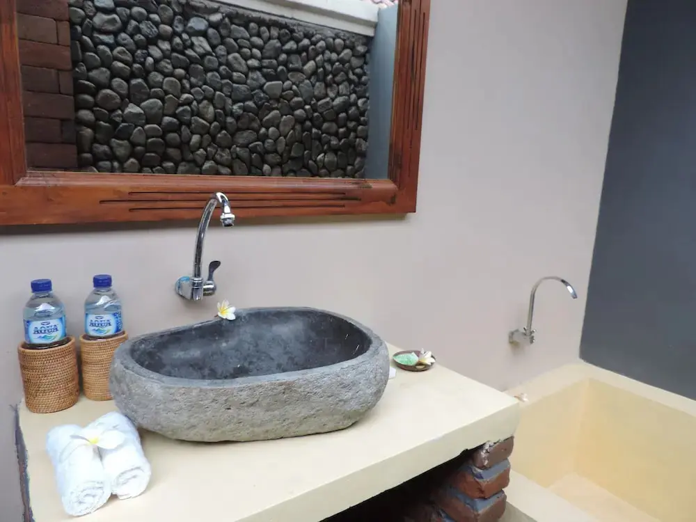 Педжаракан: Made Taro Menjangan Homestay