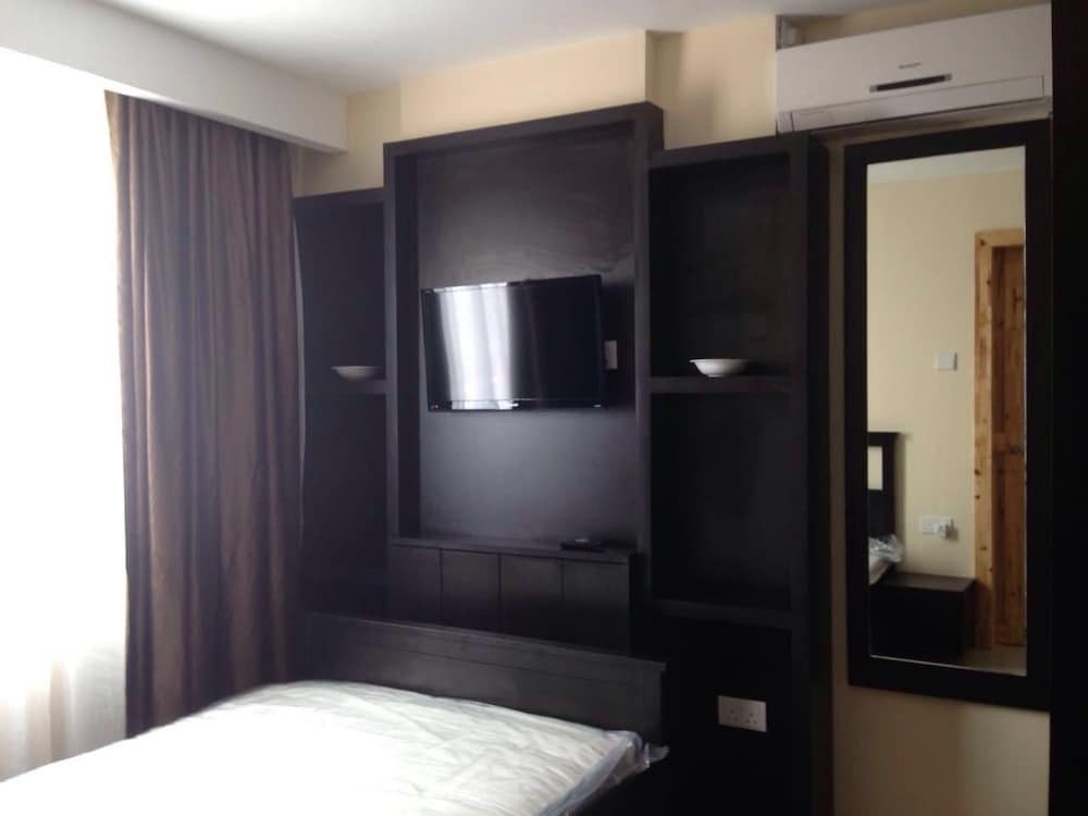 Батам: 2 Bedroom Apartment View City Batam