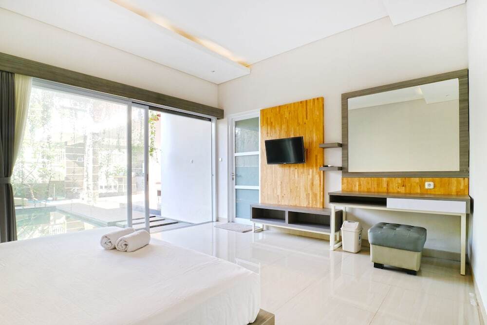 Унгасан: Kenzo Villa