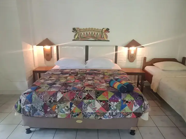 Каликбукбук: Rini Hotel