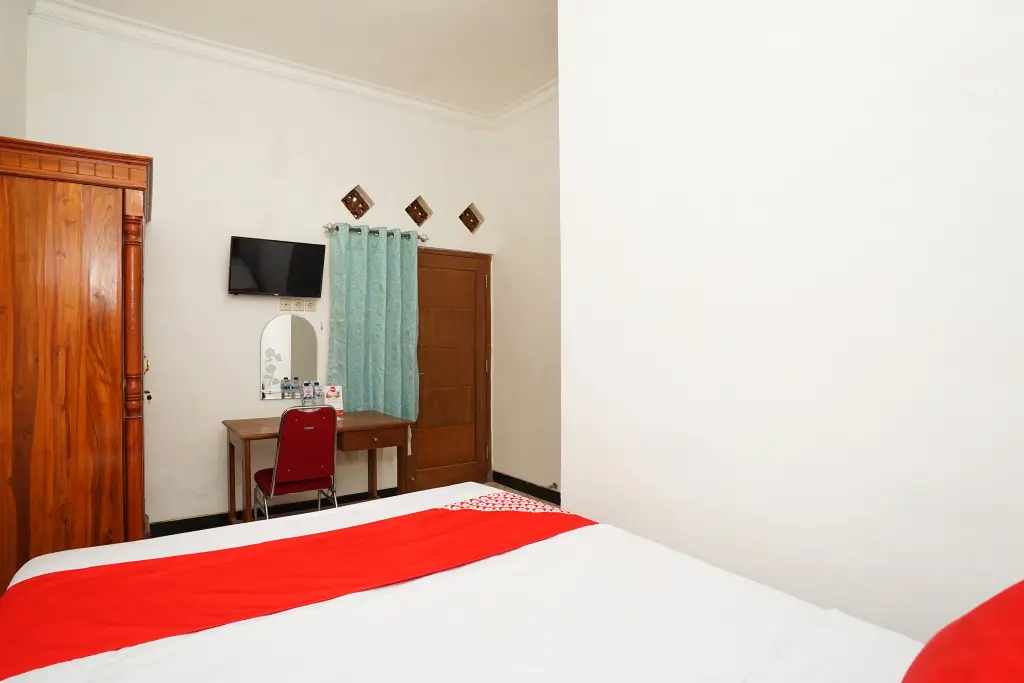 Маланг: OYO 302 Karolin Homestay