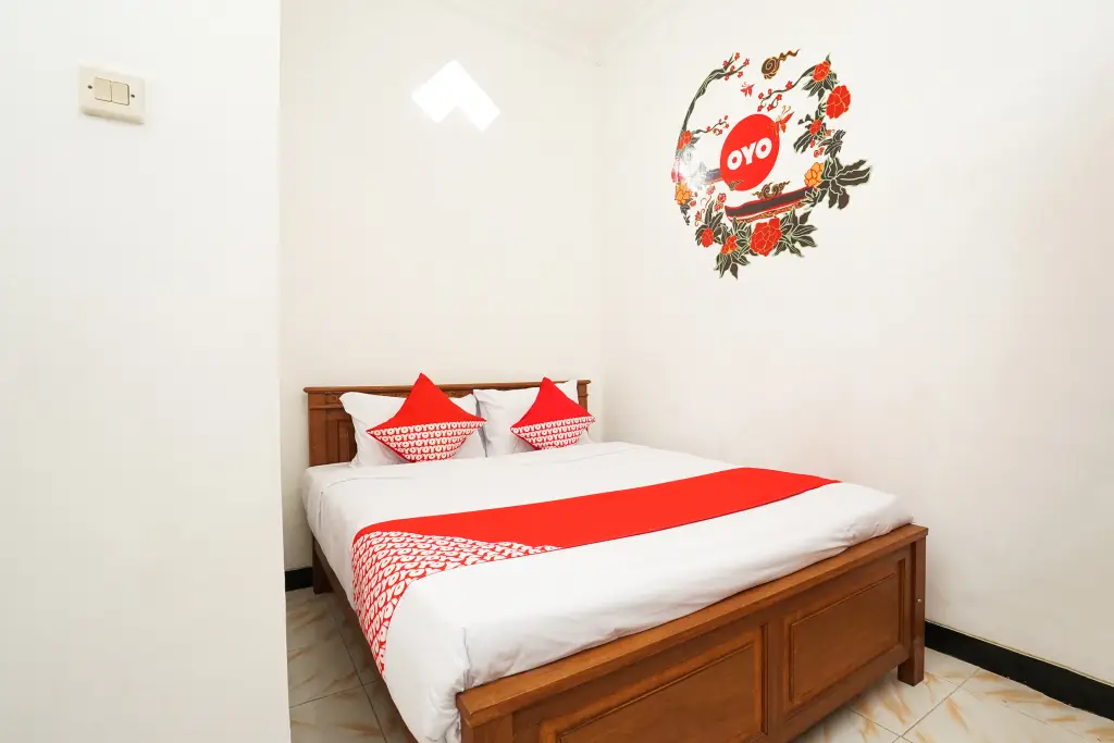 Маланг: OYO 302 Karolin Homestay