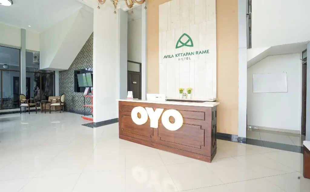Травас: OYO 309 Avila Ketapan Rame Hotel