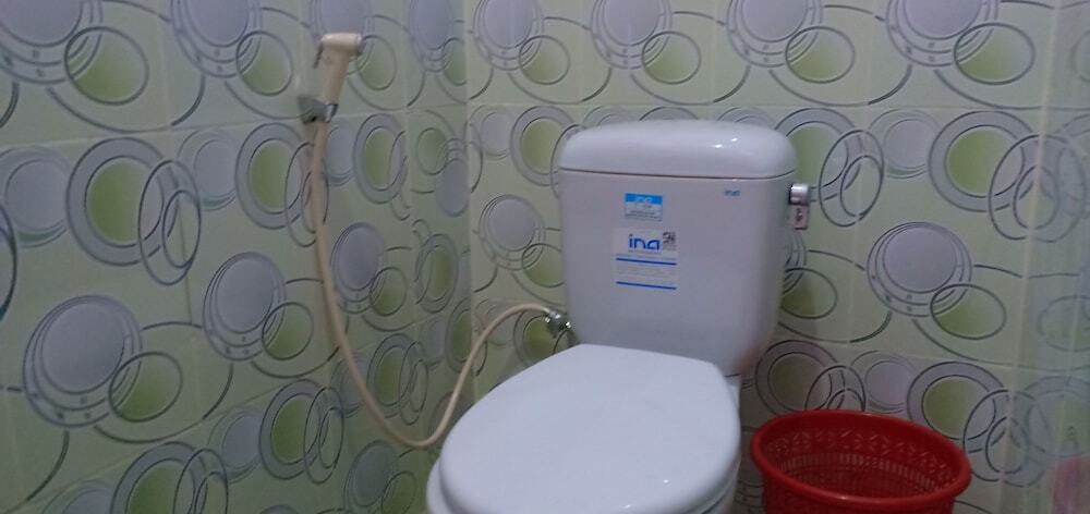 Надисари: Livia Homestay