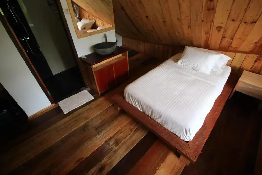 Букиттинги: Padi Ecolodge
