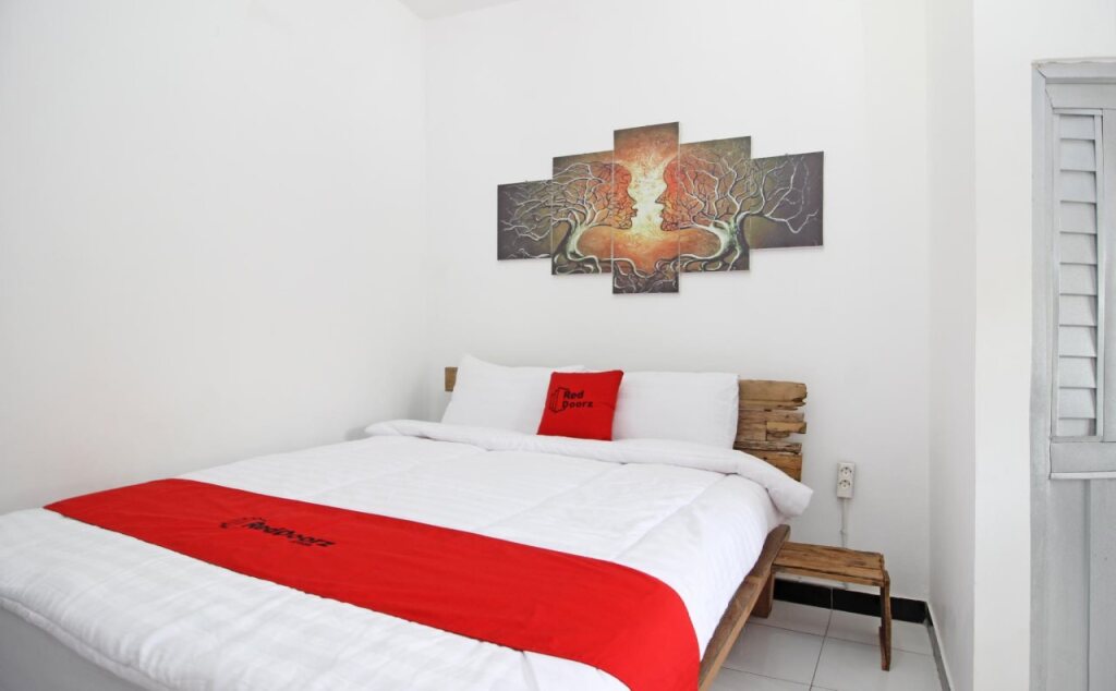 Гетасан: RedDoorz Syariah near Akmil Magelang