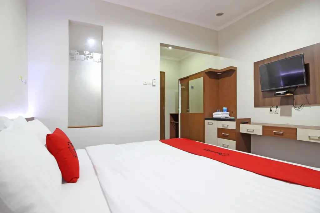 Слеман: RedDoorz near Jogja City Mall
