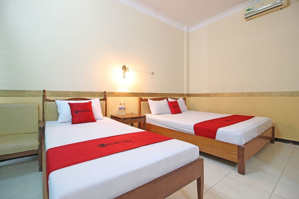 Джокьякарта: RedDoorz near Malioboro 2