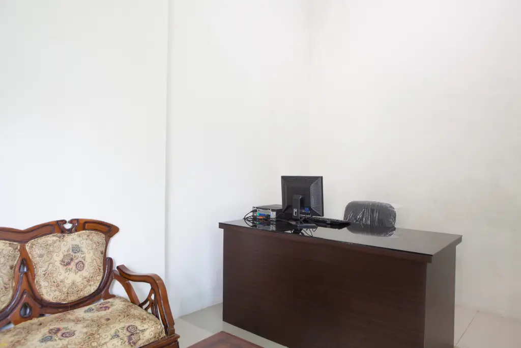 Калипуро: RedDoorz near Banyuwangi Baru Station