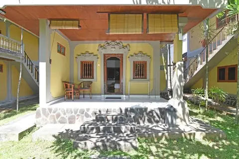 RedDoorz near Beachwalk Mall Kuta — фото 1