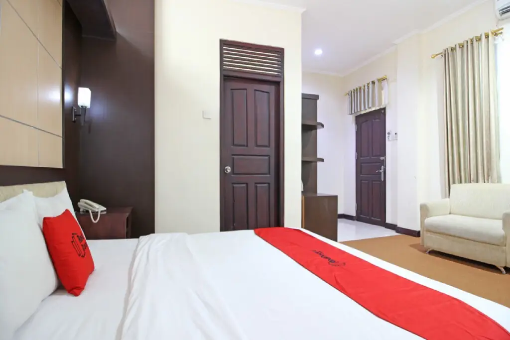 Джокьякарта: RedDoorz near Station Tugu Jogja