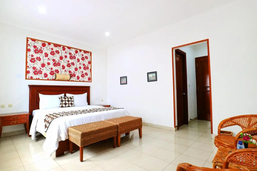 Лембанг: Hotel Villa Venety's