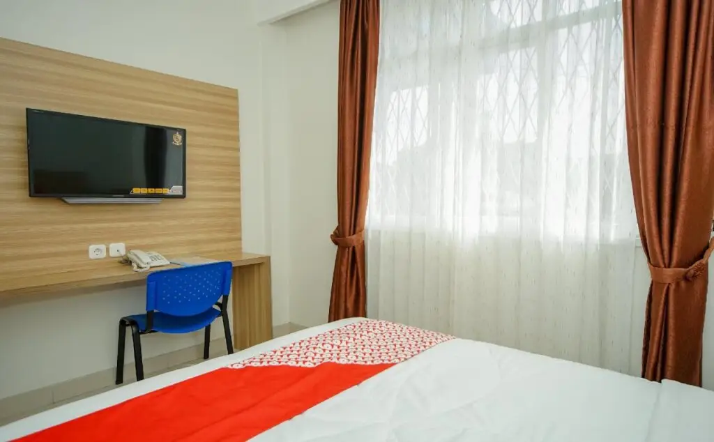 Палембанг: OYO 330 Diamond Executive Kost