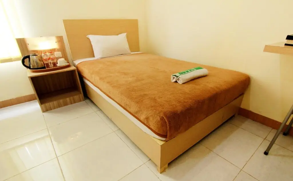 Депок: Masrilink's Guest House