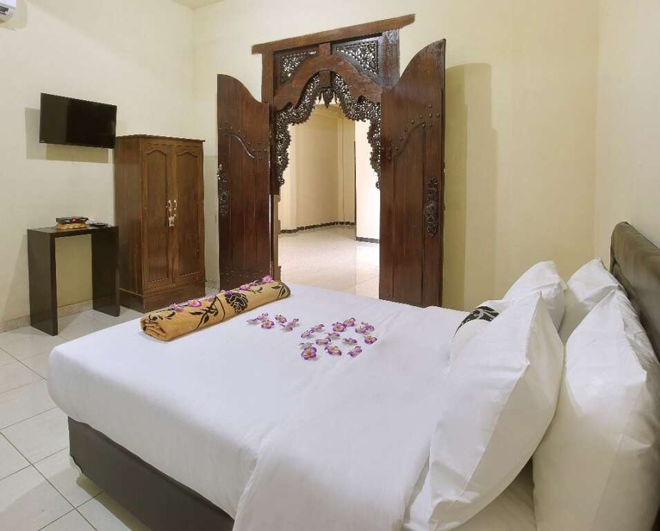 Беноа: The Murai Guest House