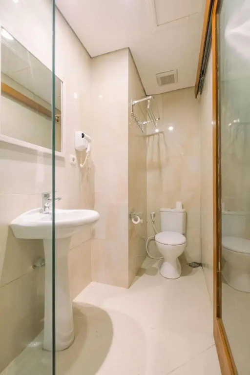 Чангу: Caroline Guest House