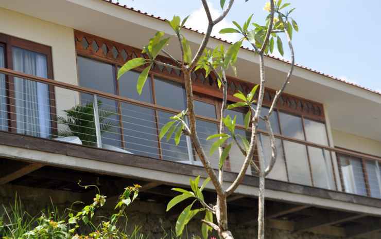 Jerowaru: Villa Atas Pelangi