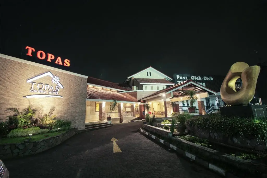 Бандунг: Topas Galeria Hotel