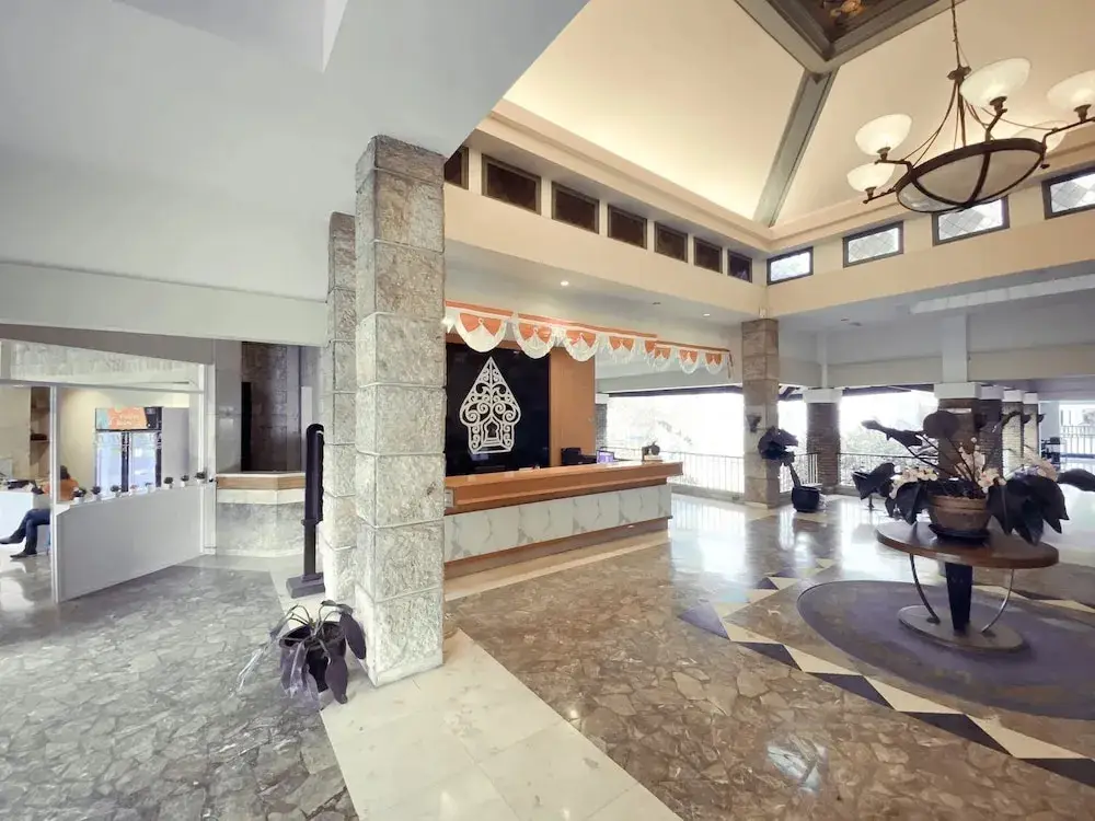 Бандунг: Topas Galeria Hotel