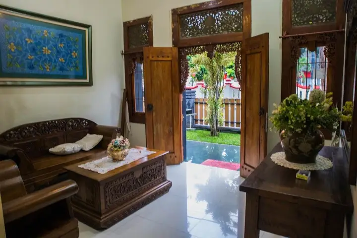 Джокьякарта: BaliOmah Guesthouse Jogja - Hostel