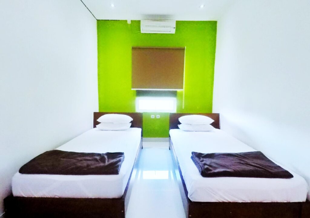 Сукавати: Florent Guest House