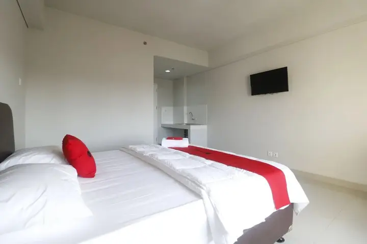 Legok: RedDoorz Apartment near Summarecon Mall Serpong