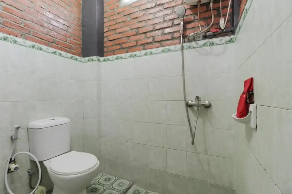 Джакарта: RedDoorz Plus @ Ampera Raya