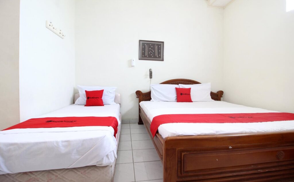Депок: RedDoorz near Sanata Dharma University