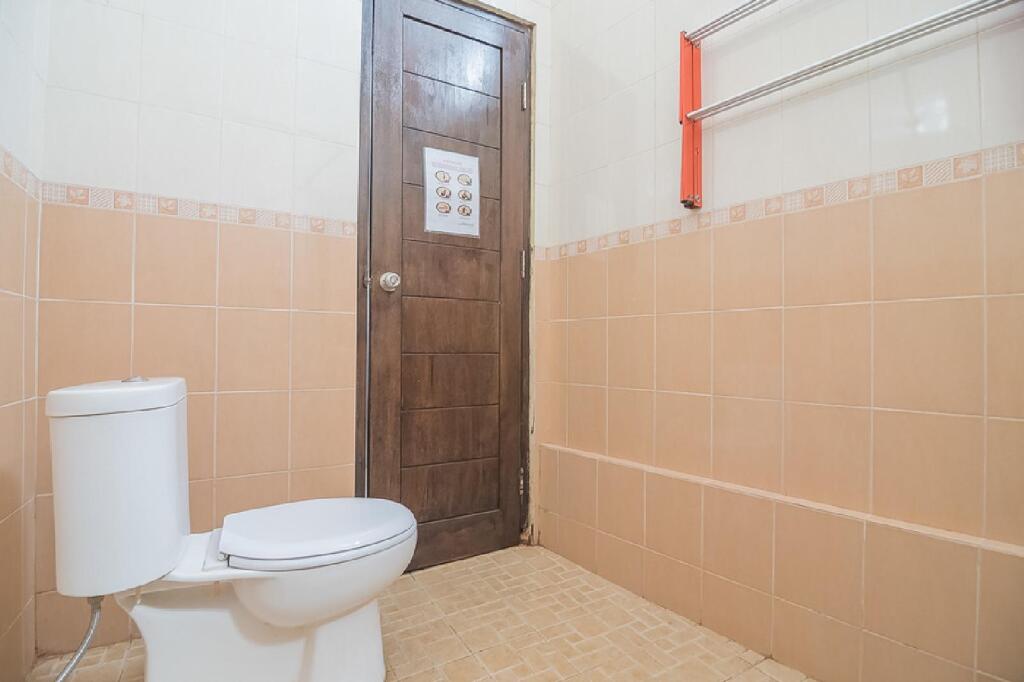 Сумеданг: RedDoorz near Jatinangor Town Square