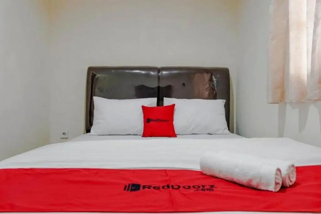 Джакарта: RedDoorz @ Jalan Biak Roxy Jakarta
