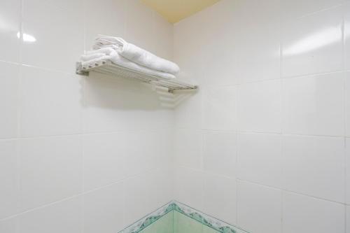 Палембанг: RedDoorz Plus near Palembang Trade Center 2