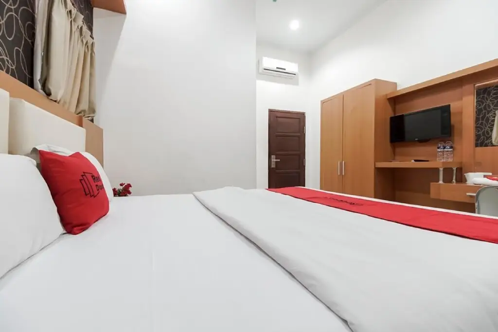 Макассар: RedDoorz near Mall Panakkukang 3