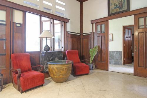 Суракарта: RedDoorz near Pusat Grosir Solo
