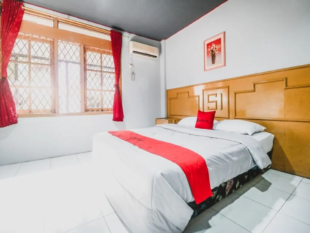Джакарта: RedDoorz Plus near Senen 2