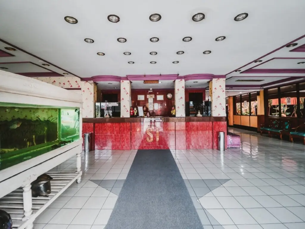 Джакарта: RedDoorz Plus near Senen 2