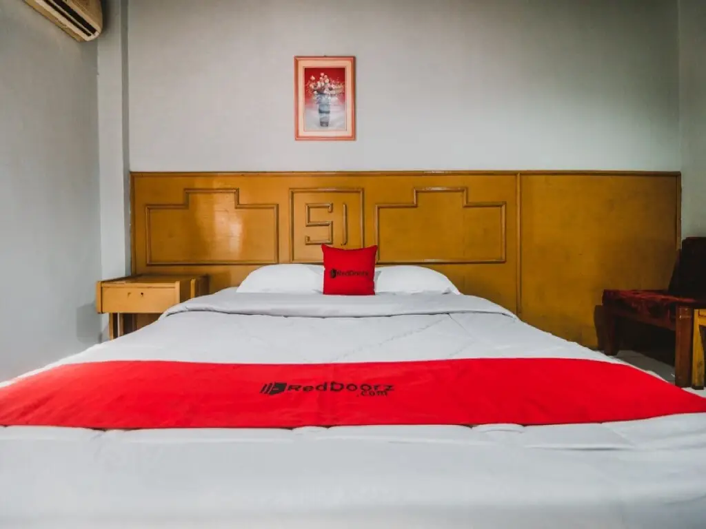 Джакарта: RedDoorz Plus near Senen 2