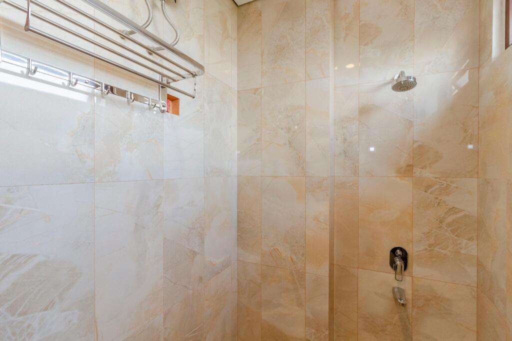 Южный Тангеранг: RedDoorz Plus @ CBD Bintaro