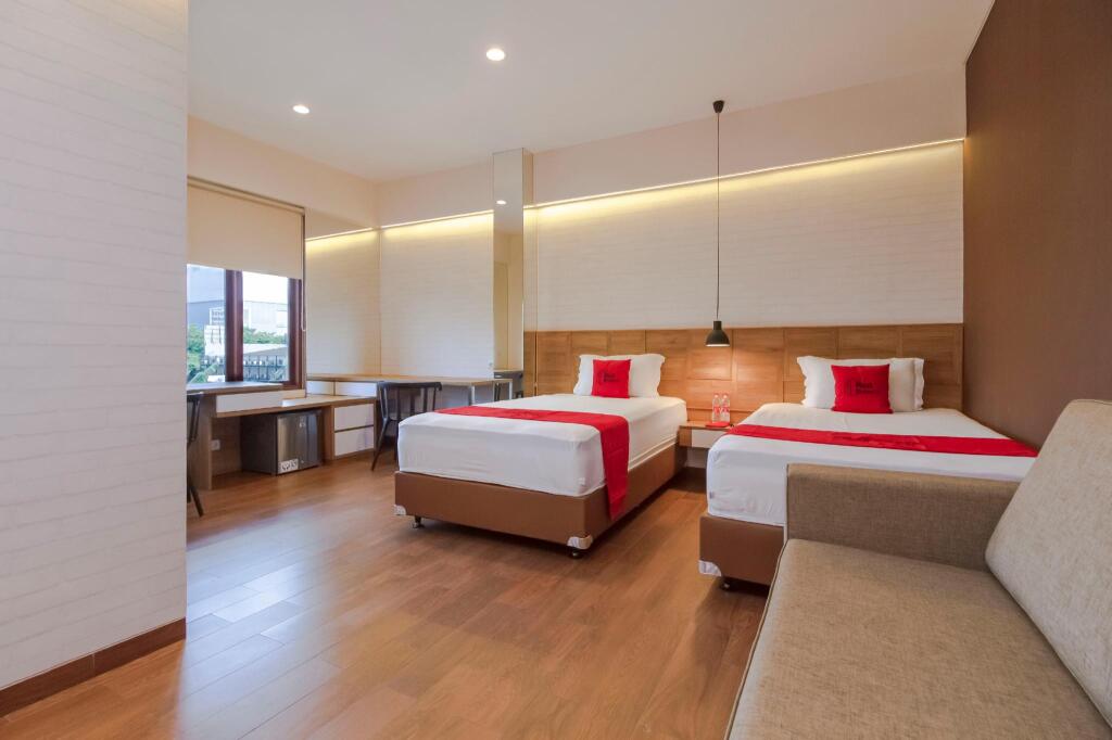Южный Тангеранг: RedDoorz Plus @ CBD Bintaro