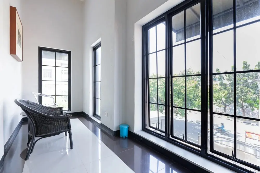 Джакарта: RedDoorz Plus near Mall Slipi Jaya
