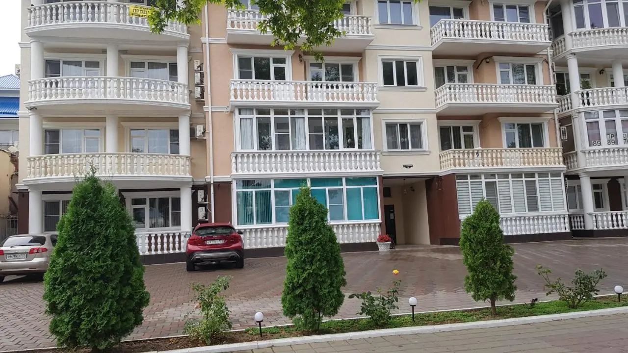 Витязево: Аппартаменты на Крымской 38
