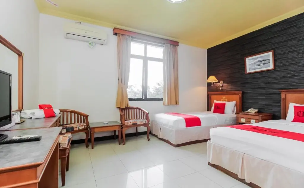 Пангкалпинанг: RedDoorz Plus near Depati Amir Airport