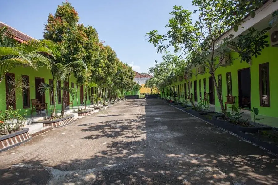 Баньюванги: RedDoorz near Stadion Diponegoro Banyuwangi