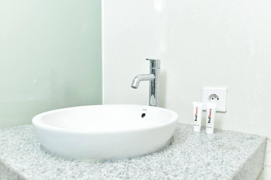 Джимбаран: RedDoorz Plus near Pantai Jimbaran