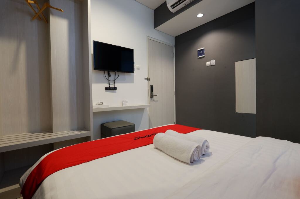 Семаранг: RedDoorz Plus near Ciputra Mall Simpang Lima