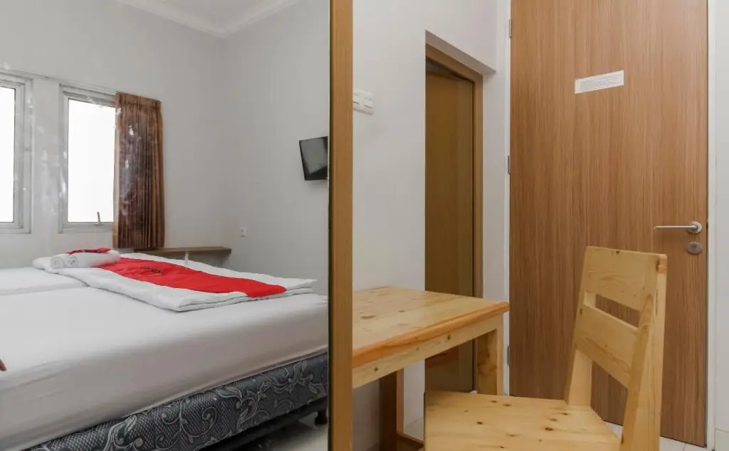 Джакарта: RedDoorz near Central Park Mall